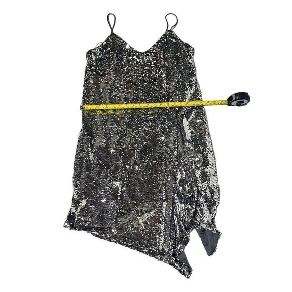 Bar lII Women's Silver Sequined Ruffled V-Neck Slip Dress Size Medium - Picture 4 of 10
